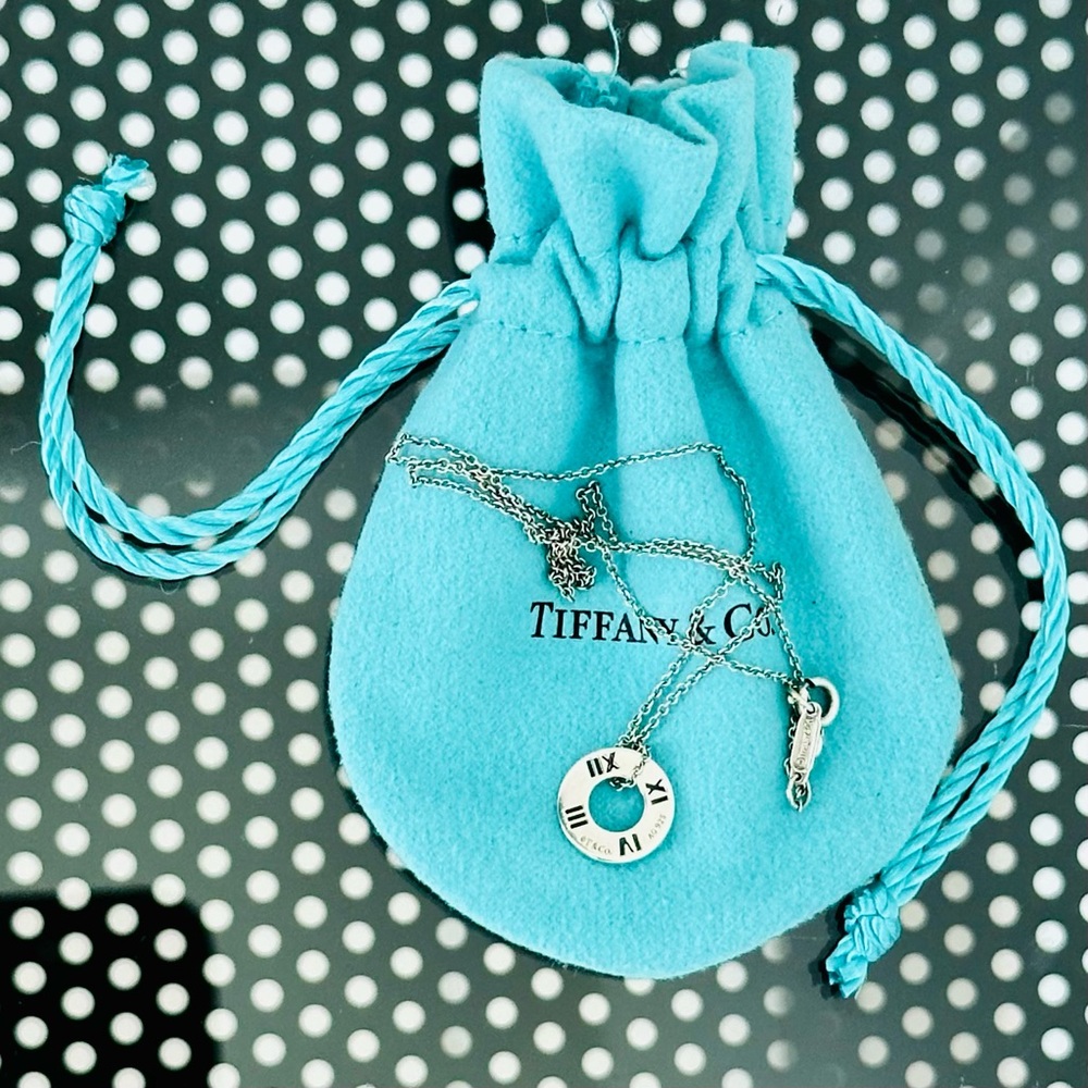 Atlas Pendant -Retired-